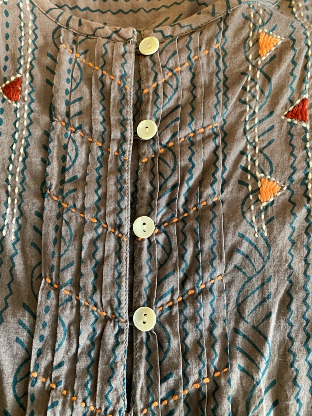 Cotton Embroidered Tunic Top from Dignity Not Charity, Women’s Size Large - Picture 7 of 9